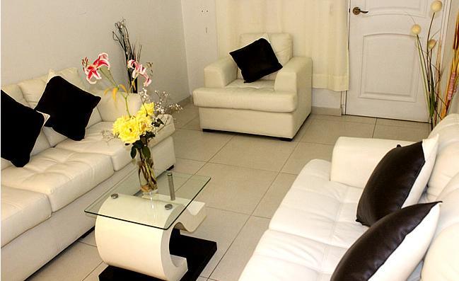 Hostal Universal Huaraz Eksteriør billede